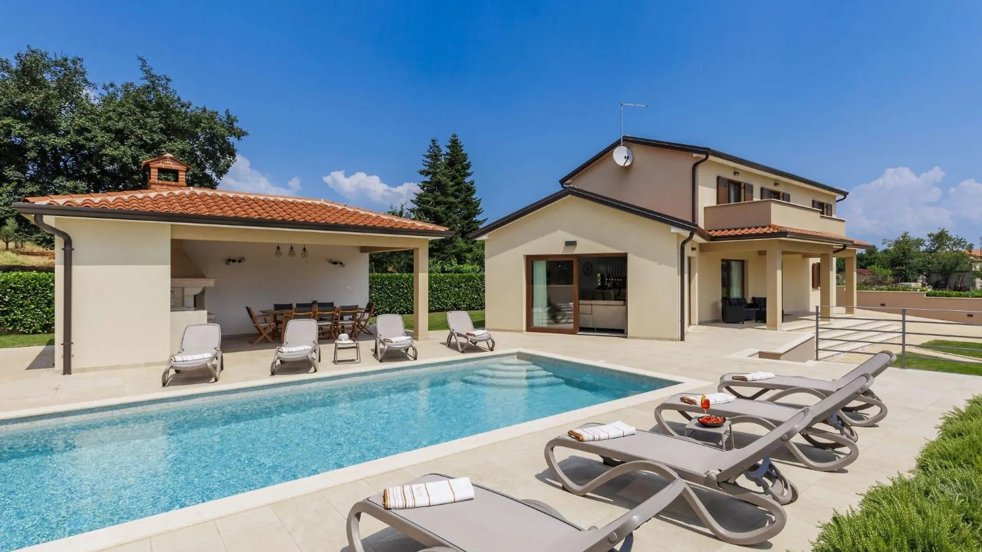 Villa Alena By Interhome Vižinada