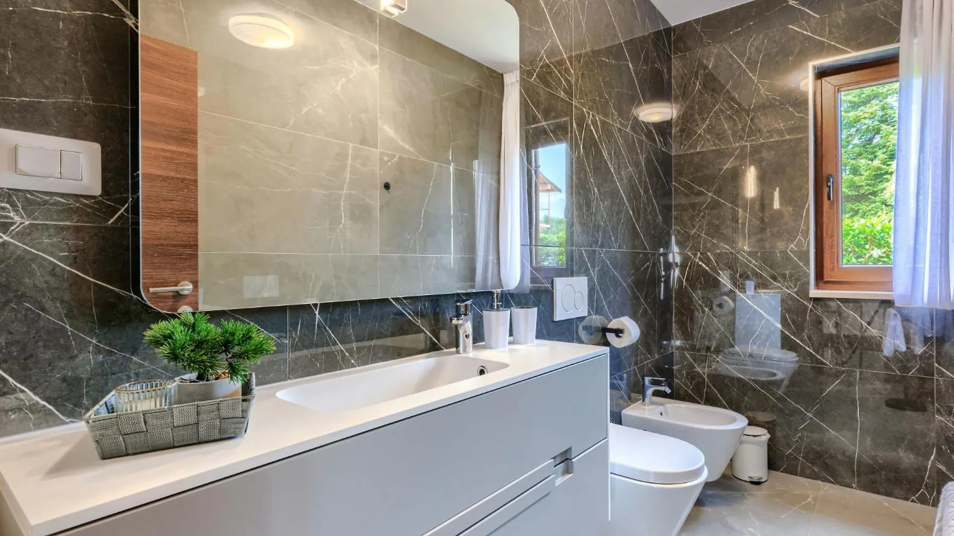 Villa Alena By Interhome Vižinada